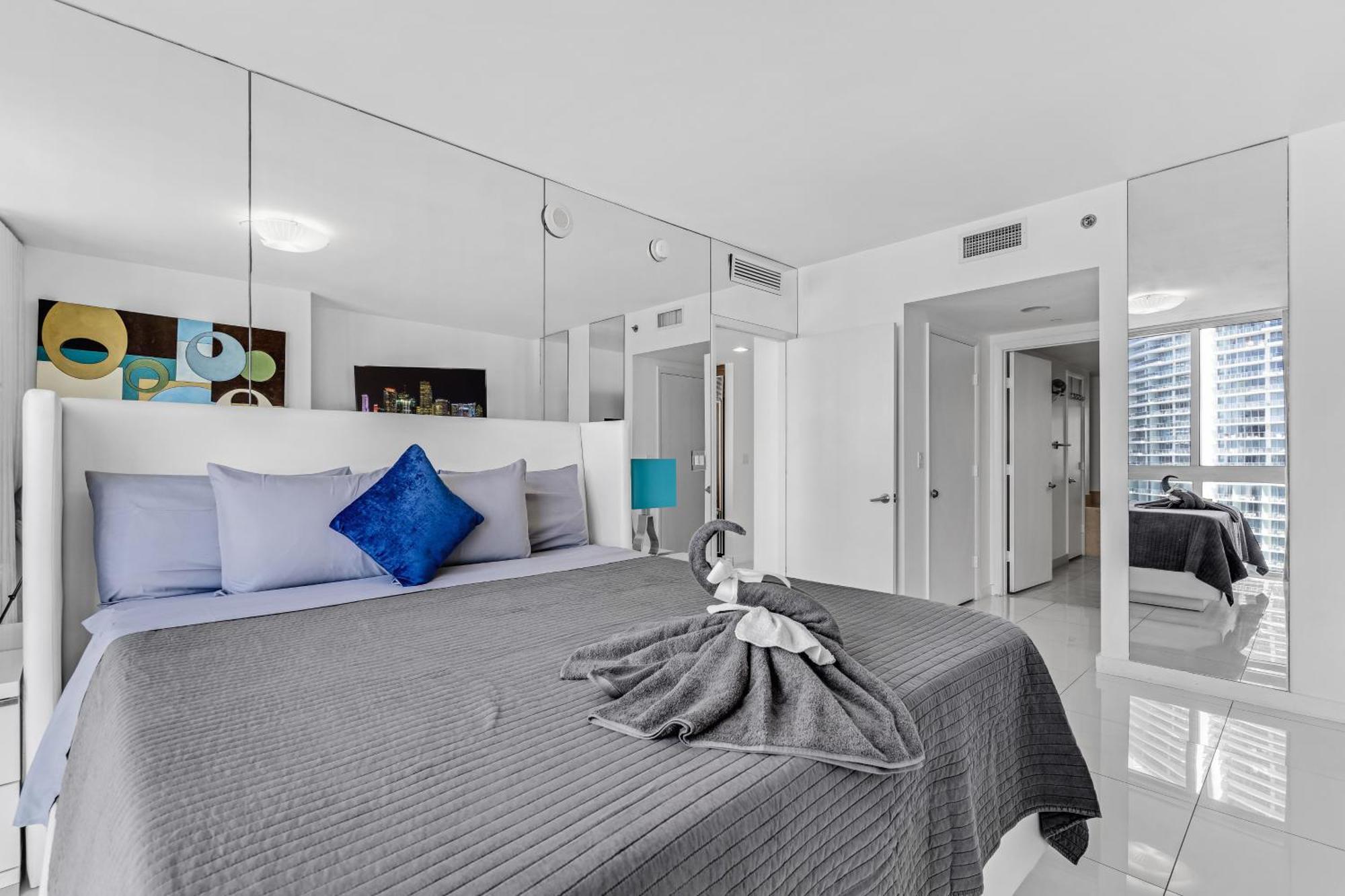 Luxurious Condo At Icon With Views ميامي المظهر الخارجي الصورة